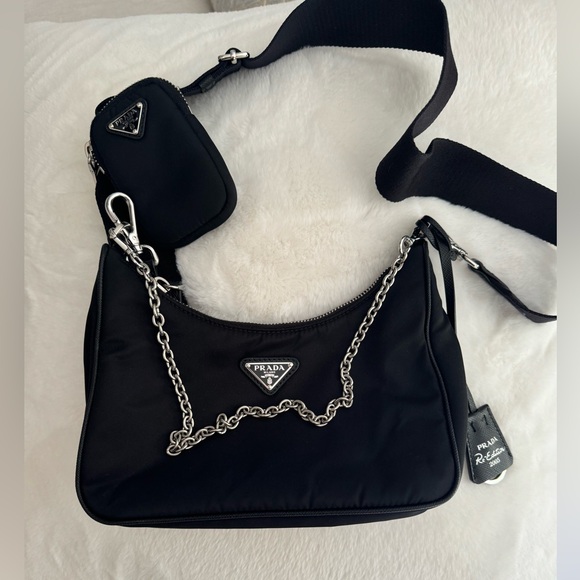 Prada Re-Edition 2005 Re-Nylon bag - Picture 1 of 4